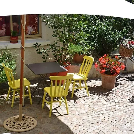 Pensionat La Deviniere Donzère
